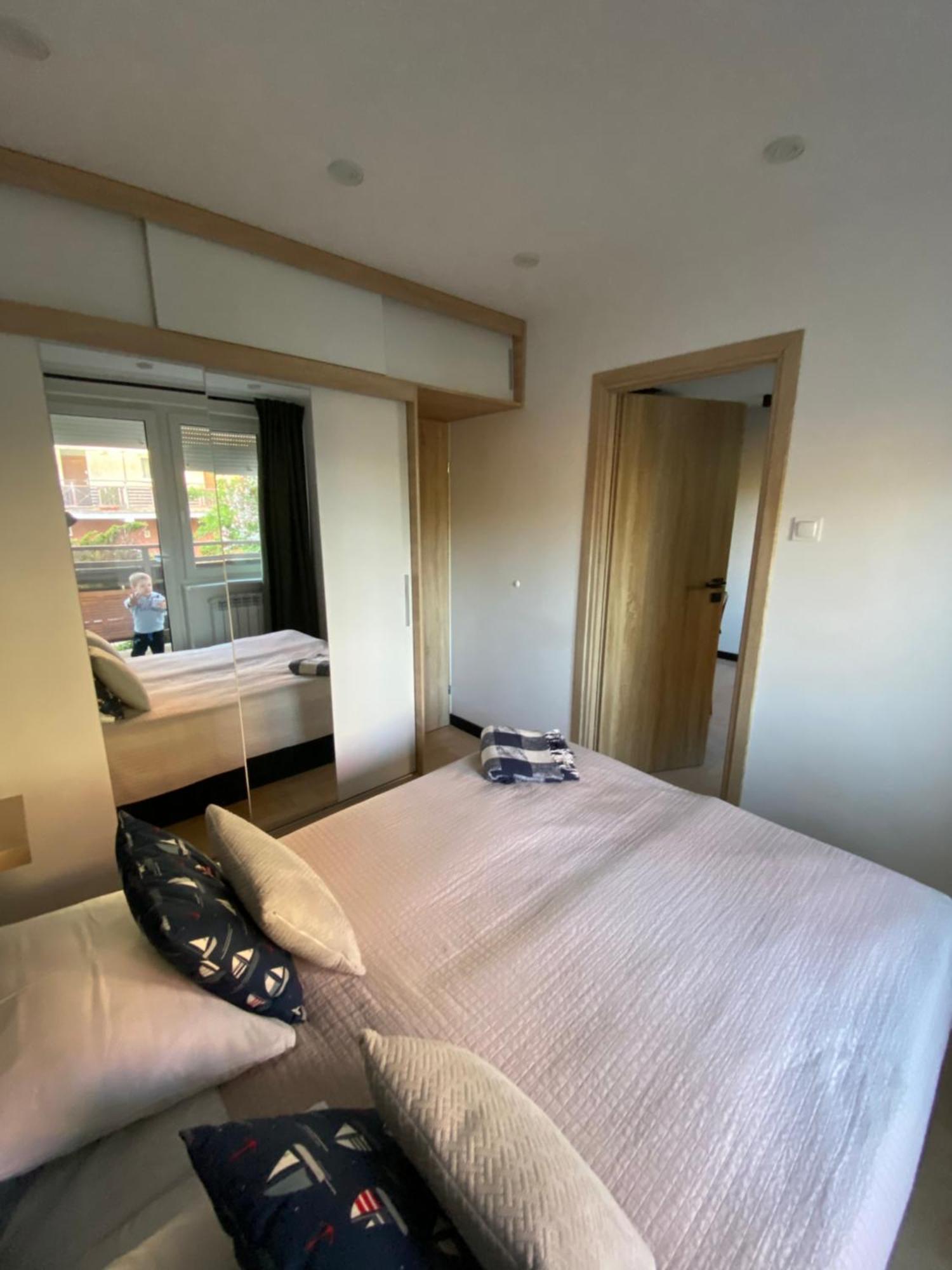 Lesne Apartamenty - Apartament Szary Hel Dış mekan fotoğraf
